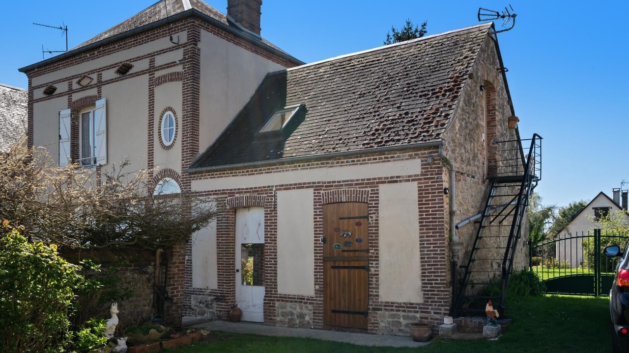 Photo of Outdoor in Dampierre-en-Bray
