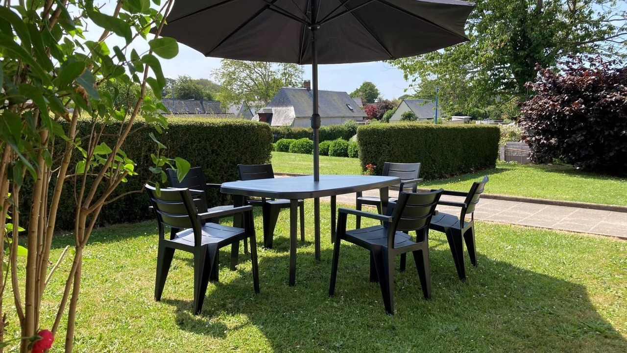 Photo of Outdoor in Neville