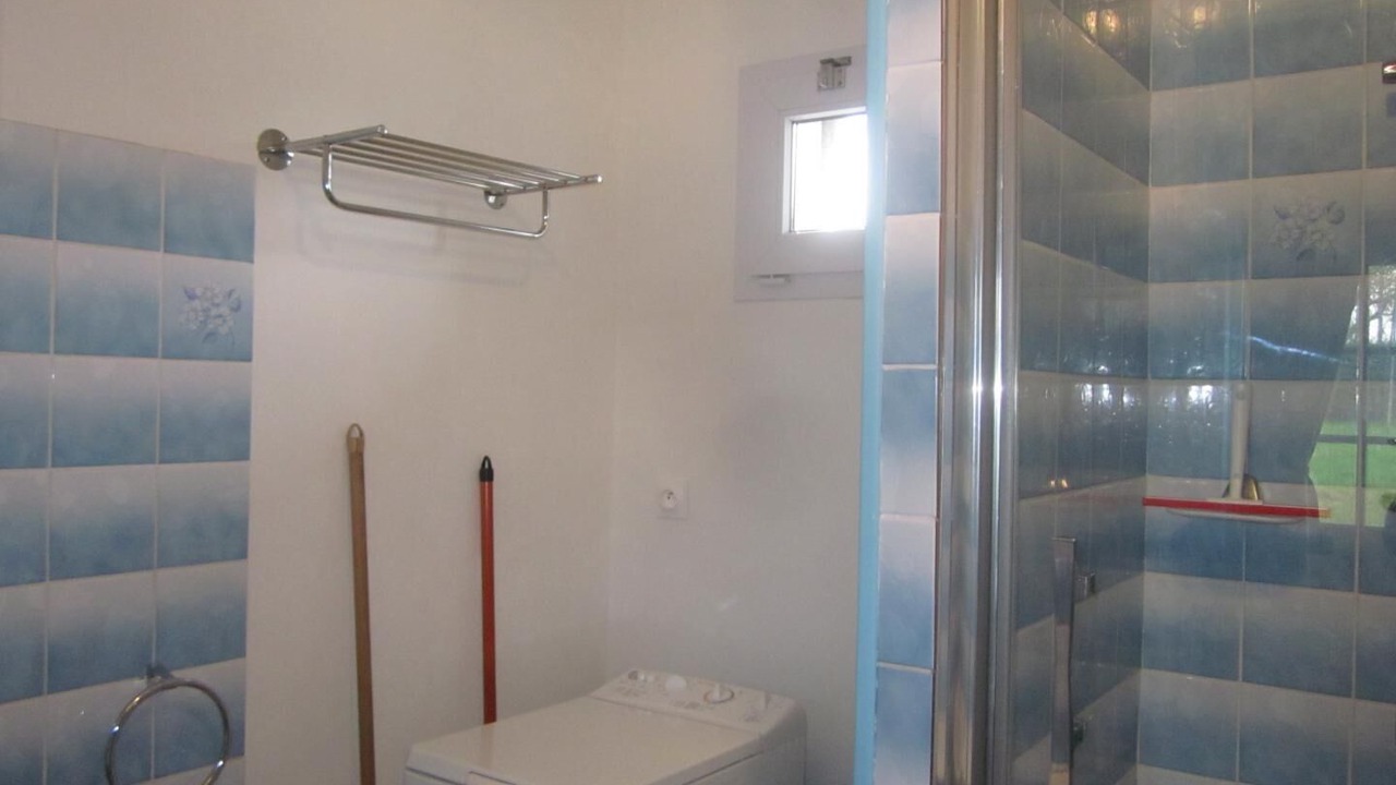 Photo of Bathroom in Vattetot-sur-Mer