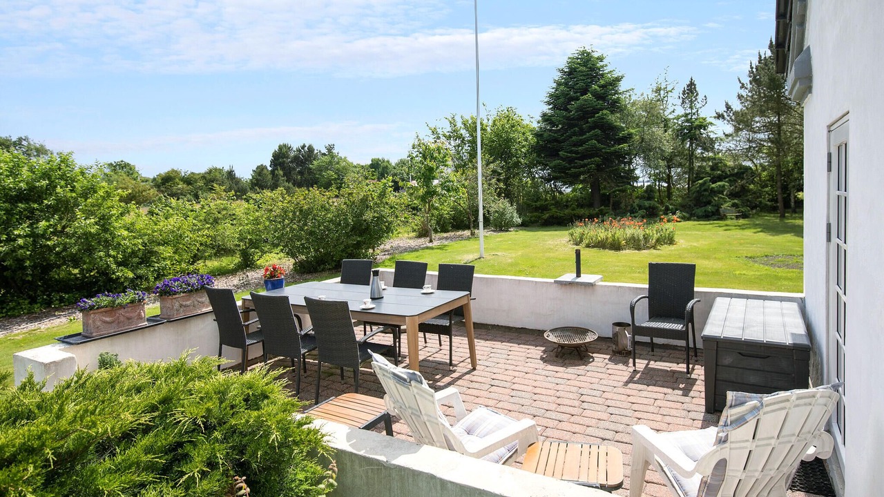 Photo of Others in Farso