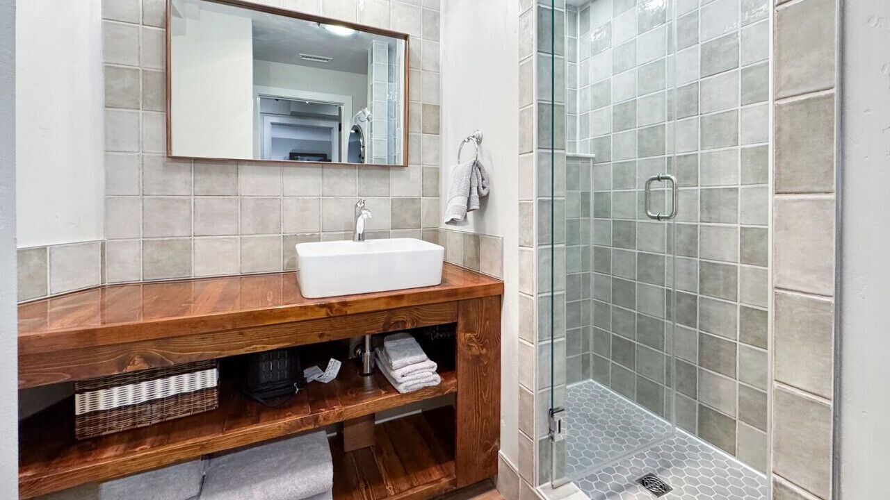 Photo of Bathroom in Cascade