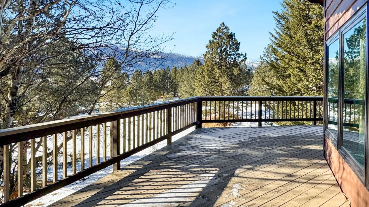Photo of Patio Balcony in Cascade