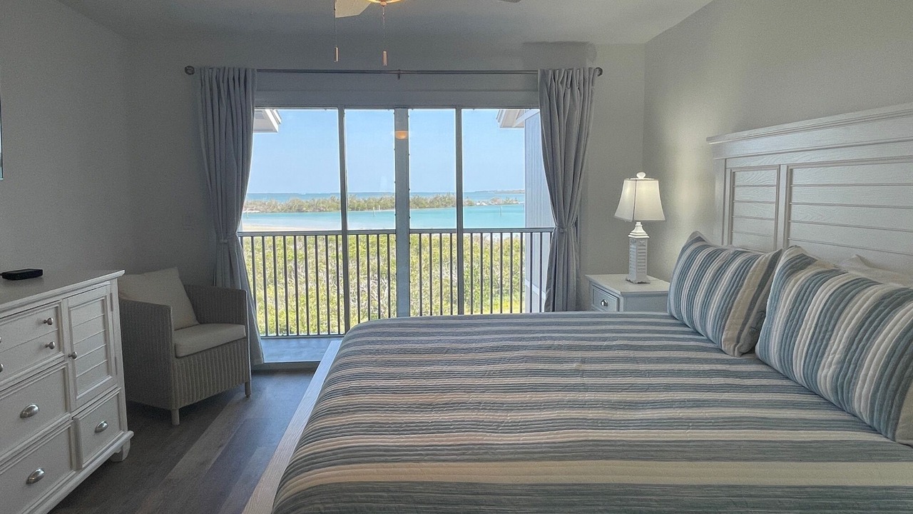Photo of Bedroom in Boca Grande
