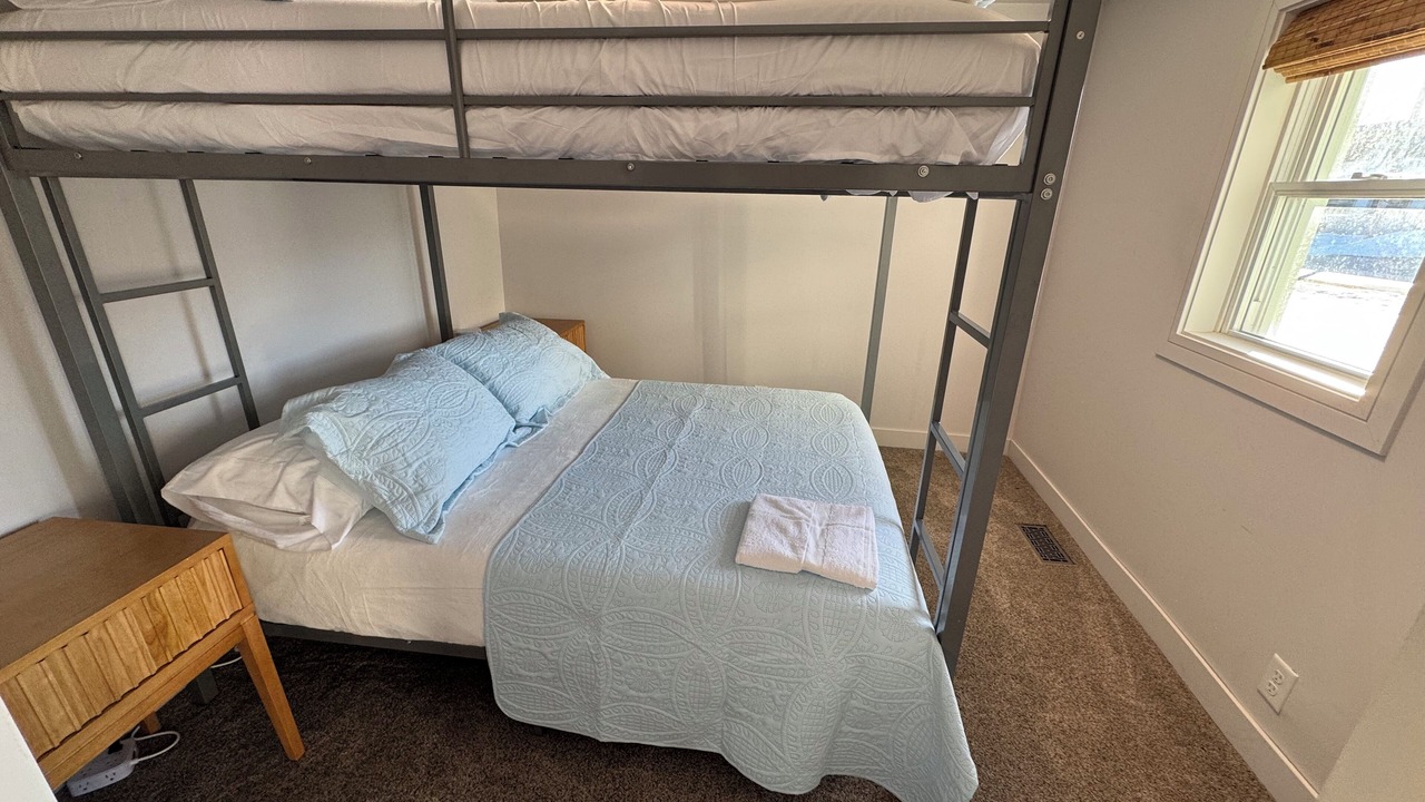 Photo of Bedroom in Spring Lake