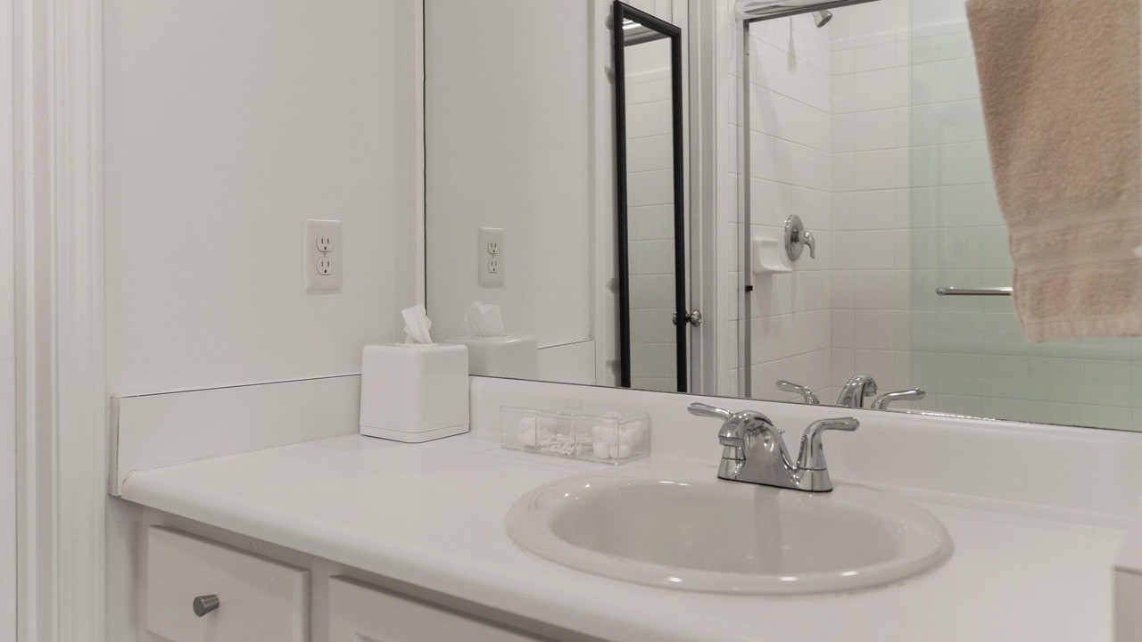Photo of Bathroom in Demere Park