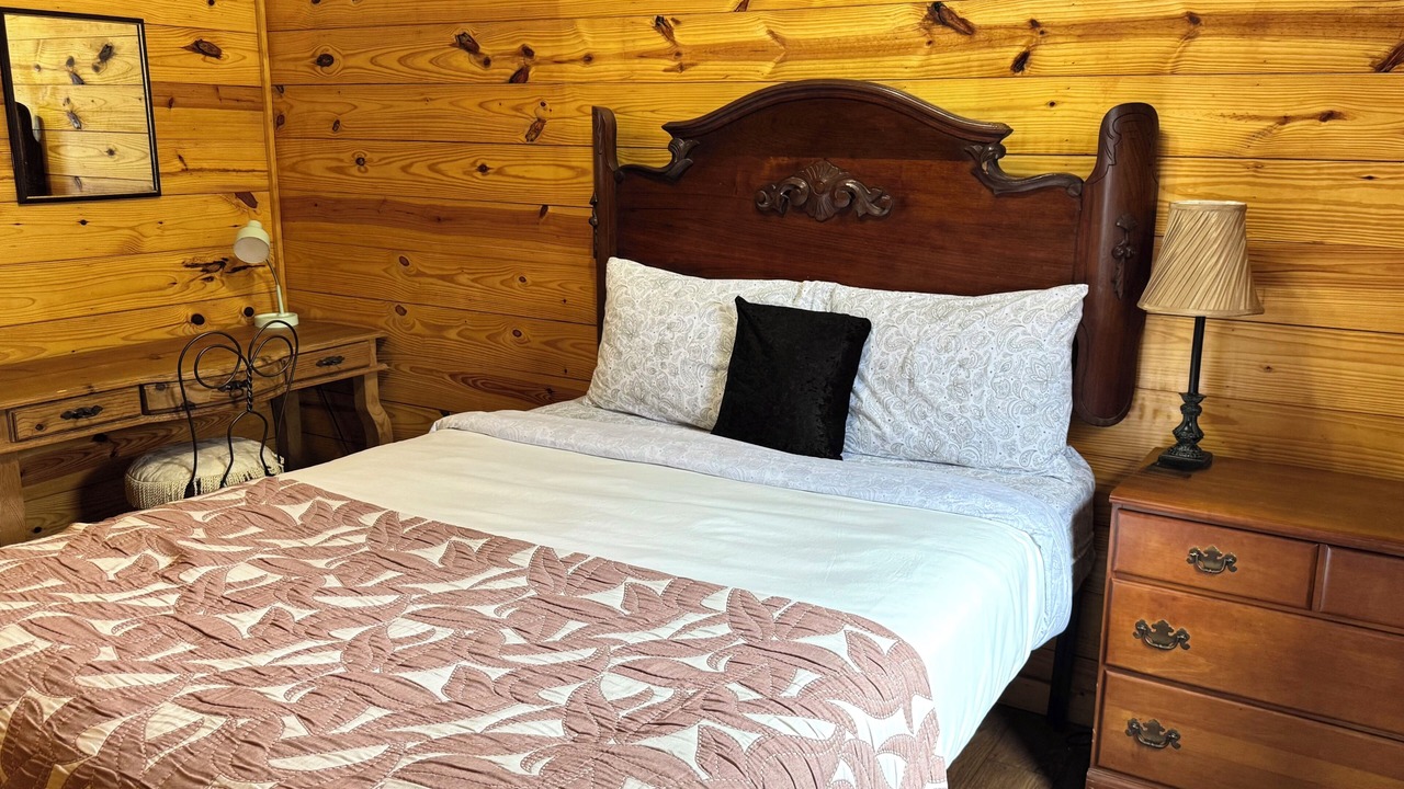 Photo of Bedroom in Azle