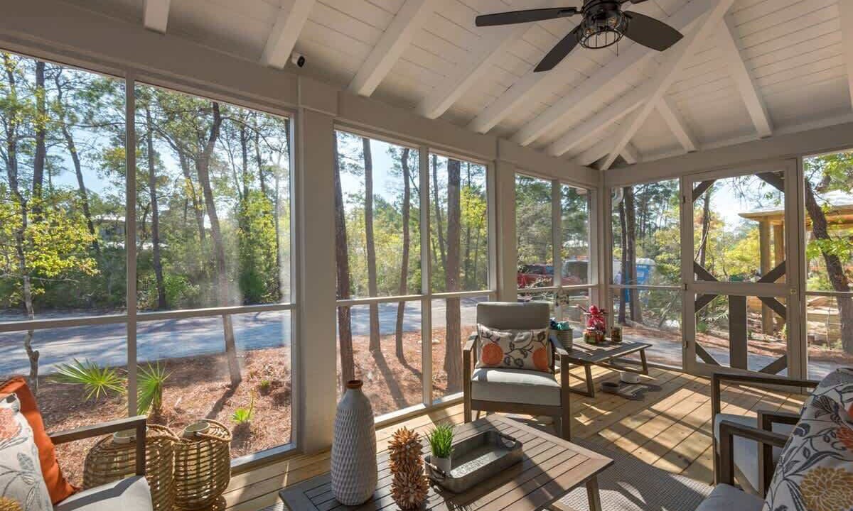 Photo of Patio Balcony in Seacrest