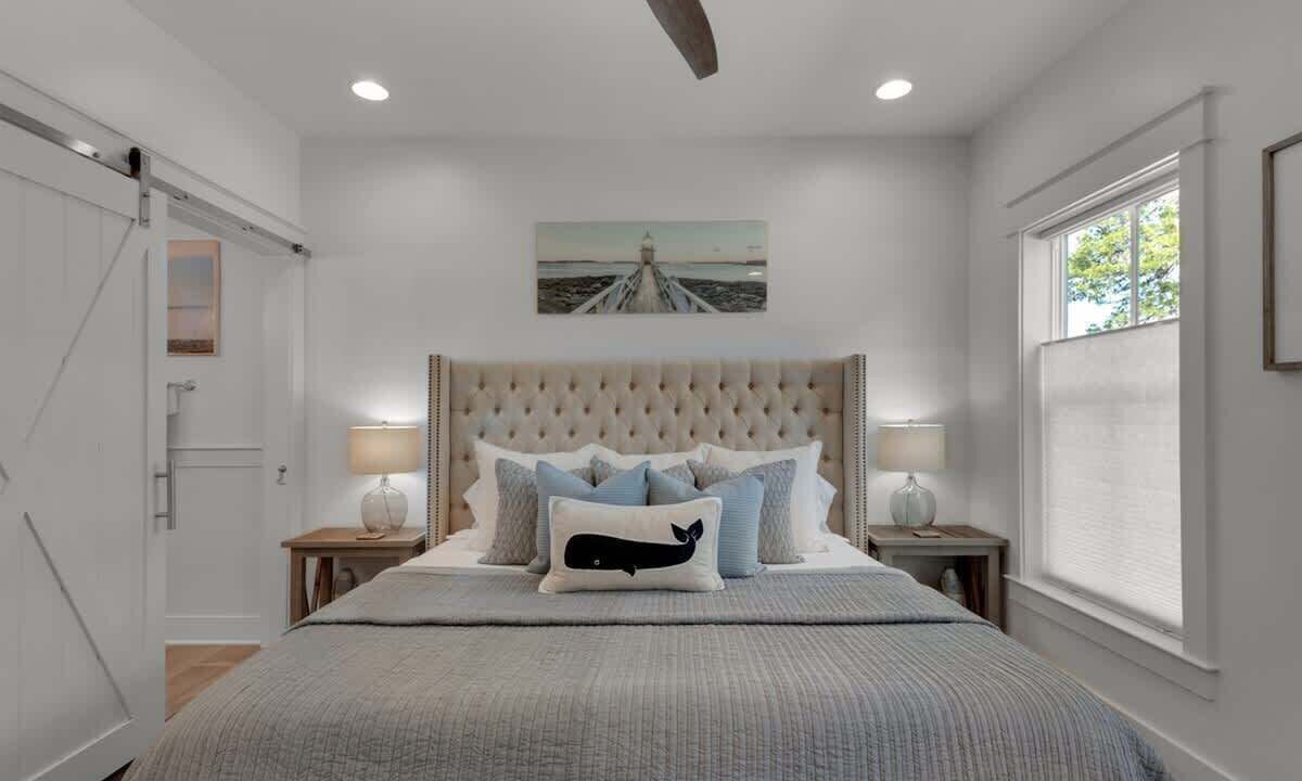 Photo of Bedroom in Seacrest