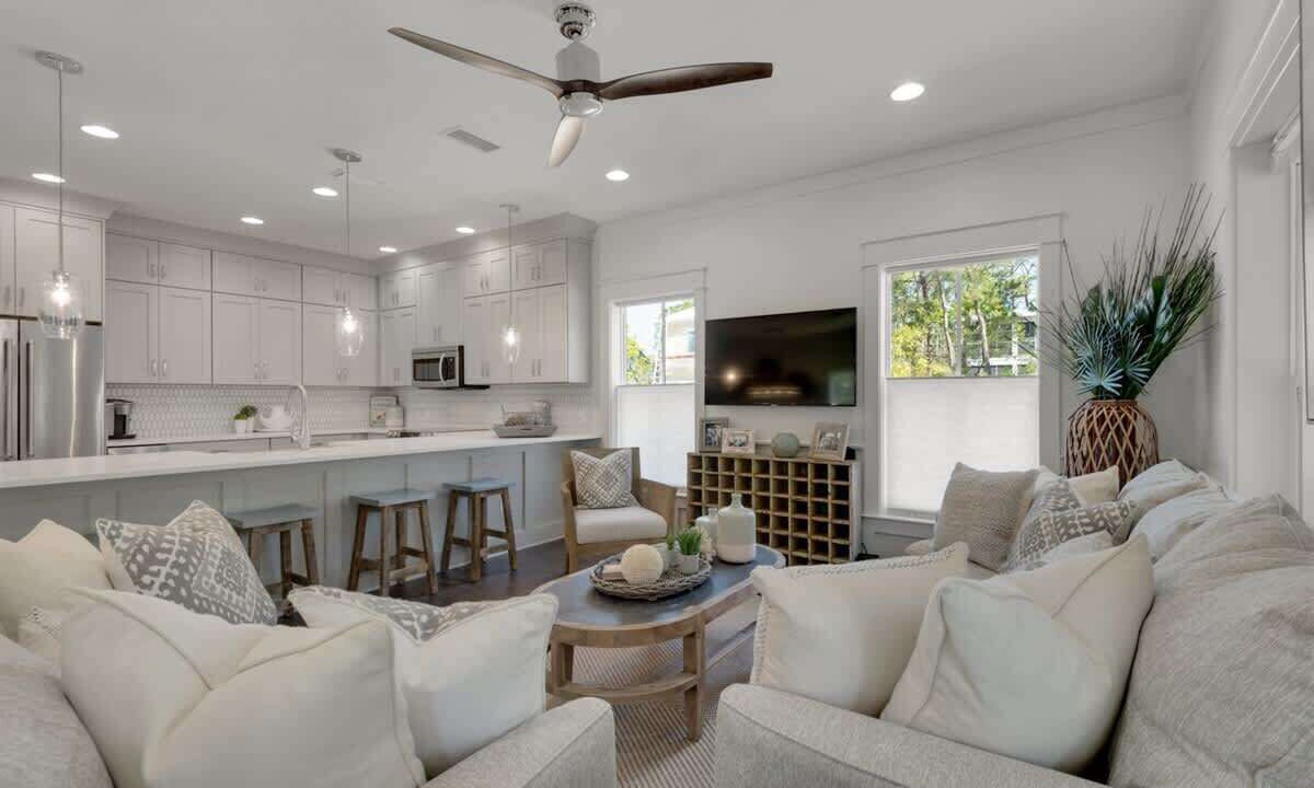 Photo of Livingroom in Seacrest