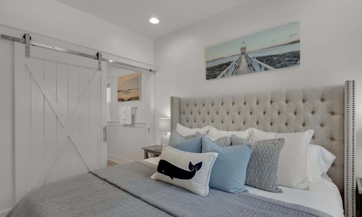 Photo of Bedroom in Seacrest