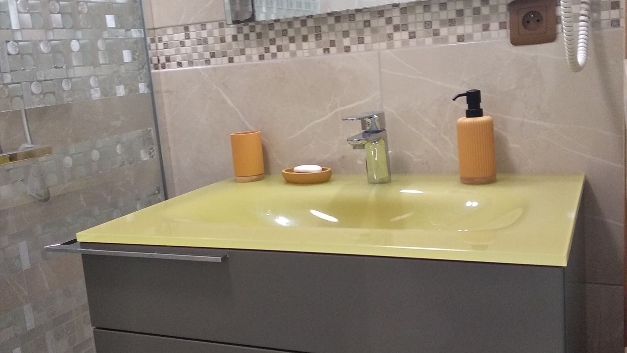 Photo of Bathroom in Lanans