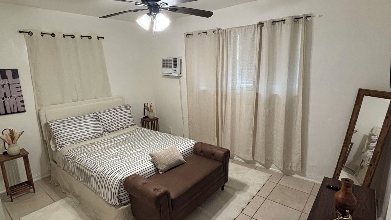 Photo of Bedroom in North Miami Beach