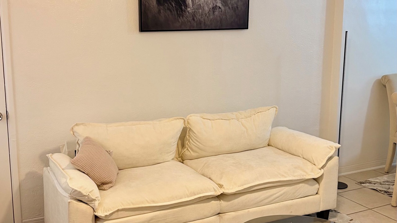 Photo of Livingroom in North Miami Beach