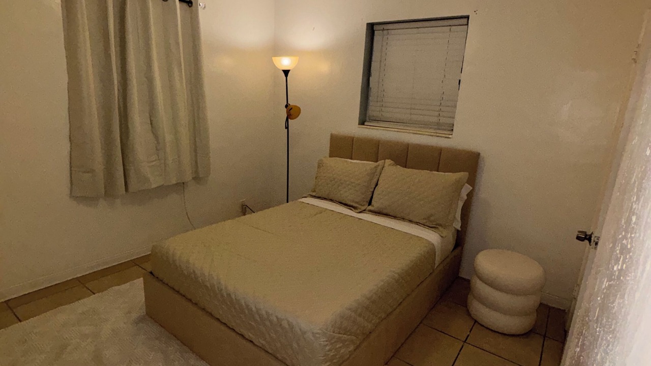 Photo of Bedroom in North Miami Beach