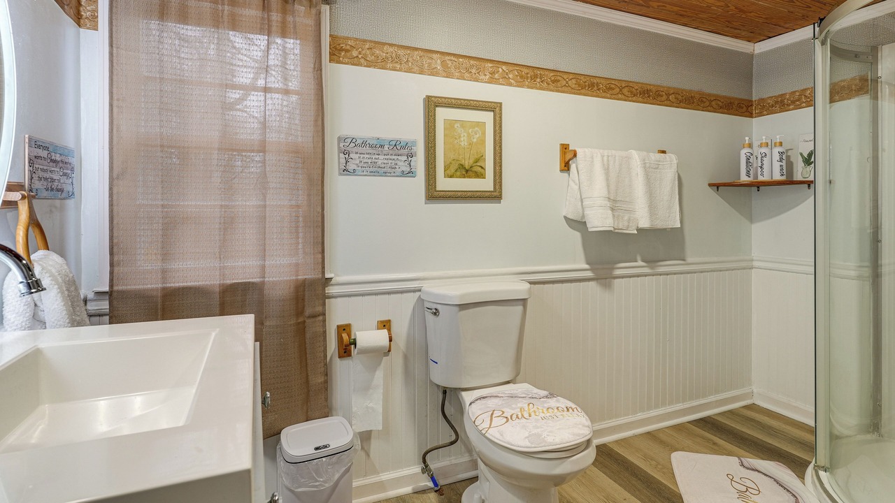 Photo of Bathroom in Cisco