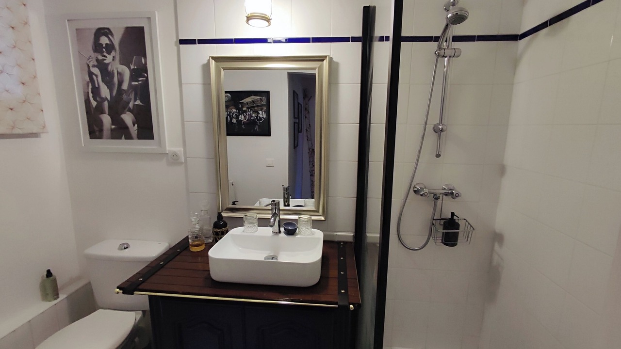 Photo of Bathroom in Vouzon