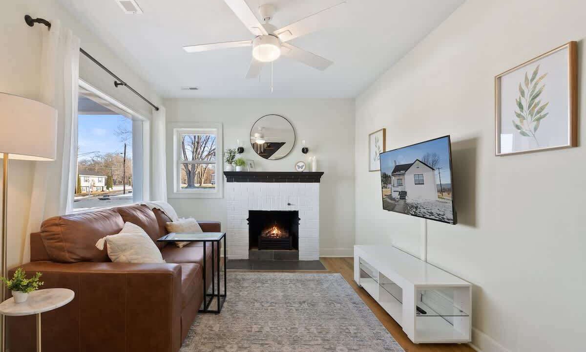 Photo of Livingroom in Shenandoah