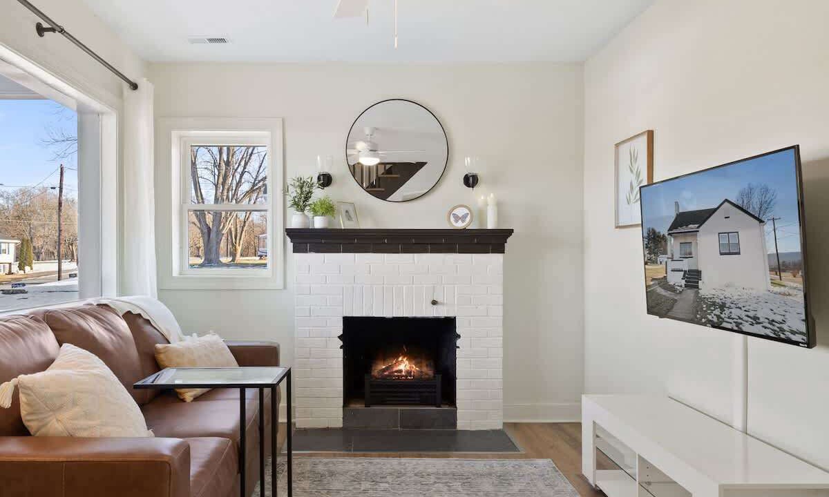 Photo of Livingroom in Shenandoah