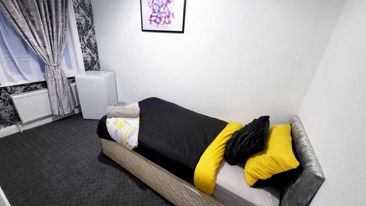 Photo of Bedroom in Rochdale