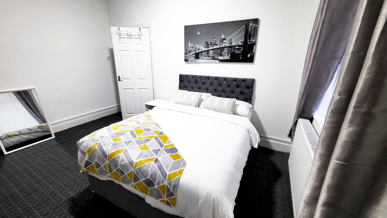 Photo of Bedroom in Rochdale