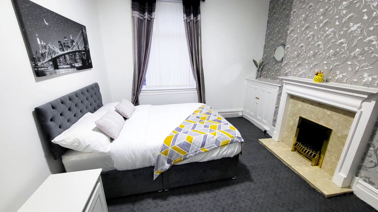 Photo of Bedroom in Rochdale