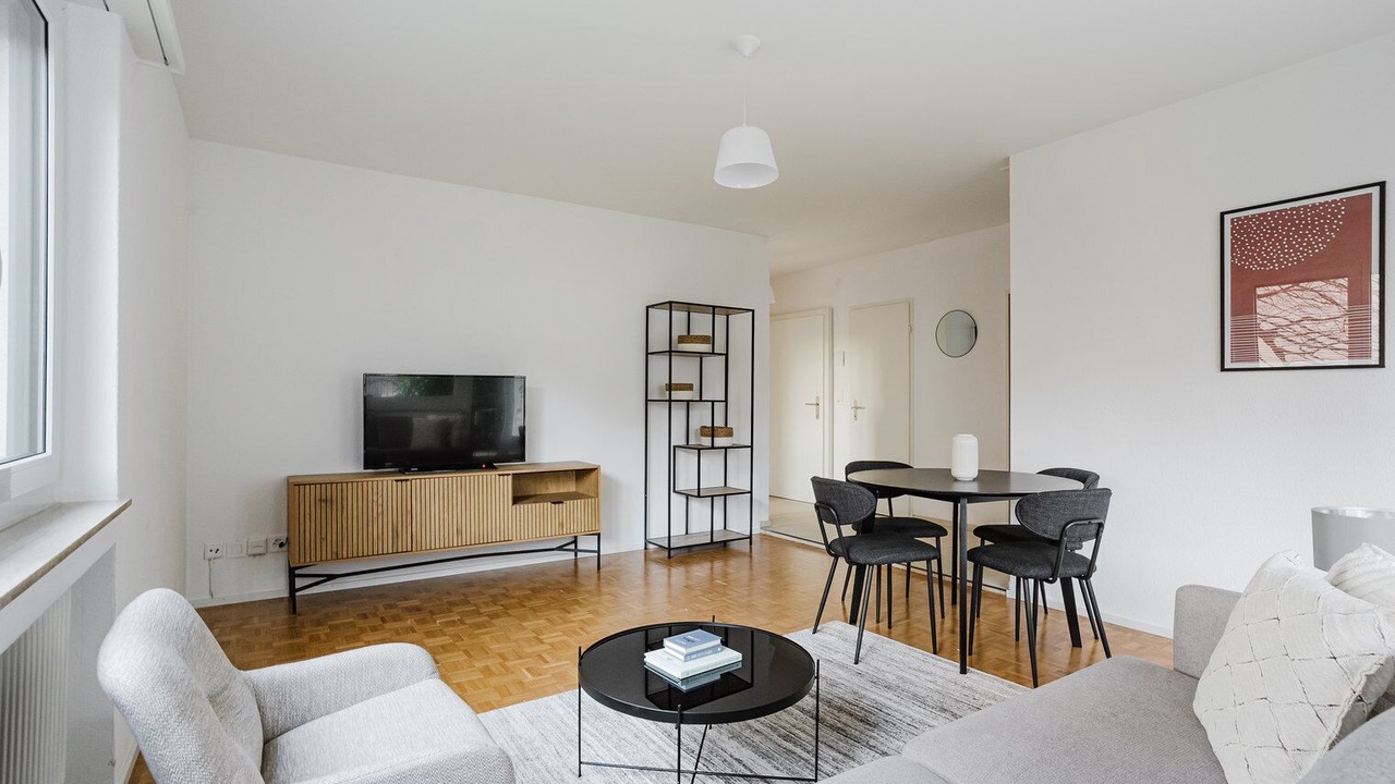 Photo of Livingroom in District 6