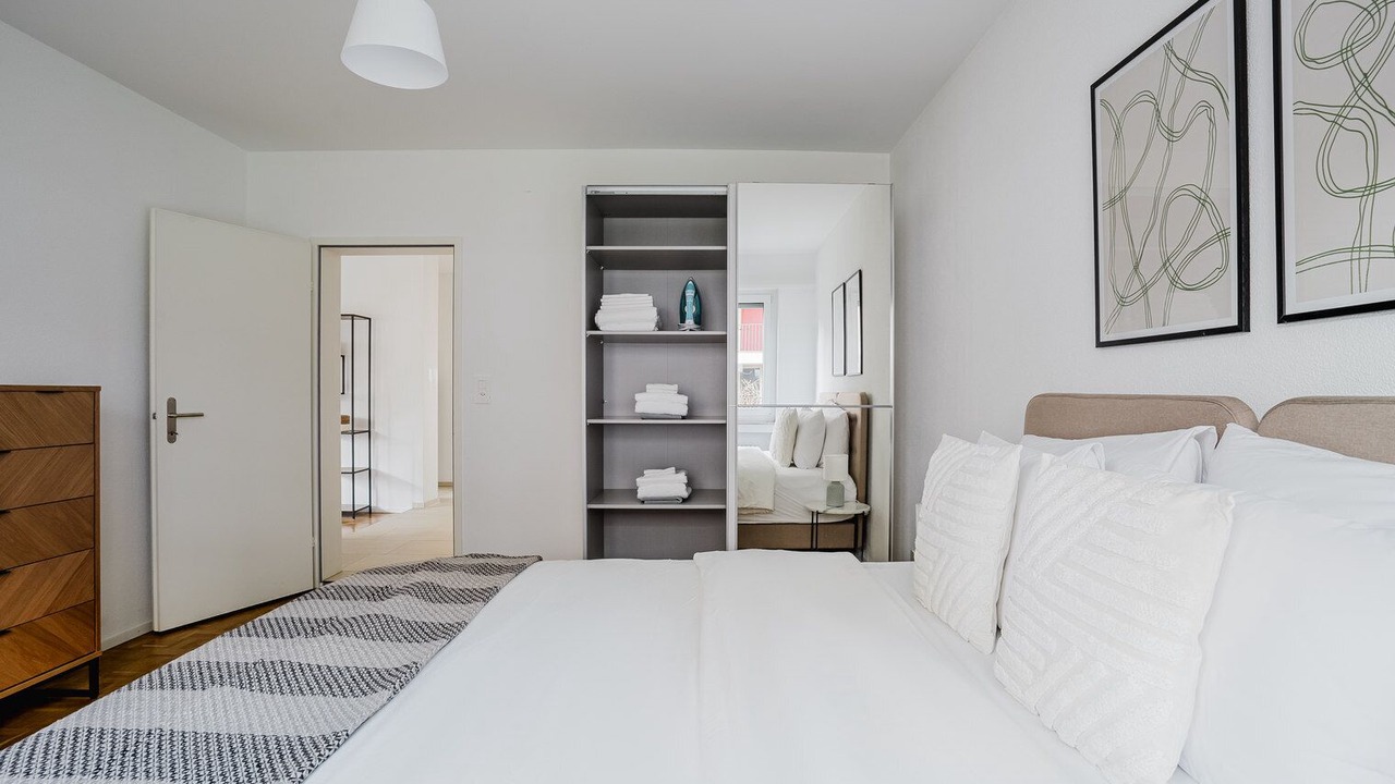 Photo of Bedroom in District 6