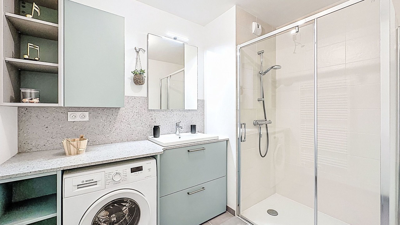 Photo of Bathroom in Pornic