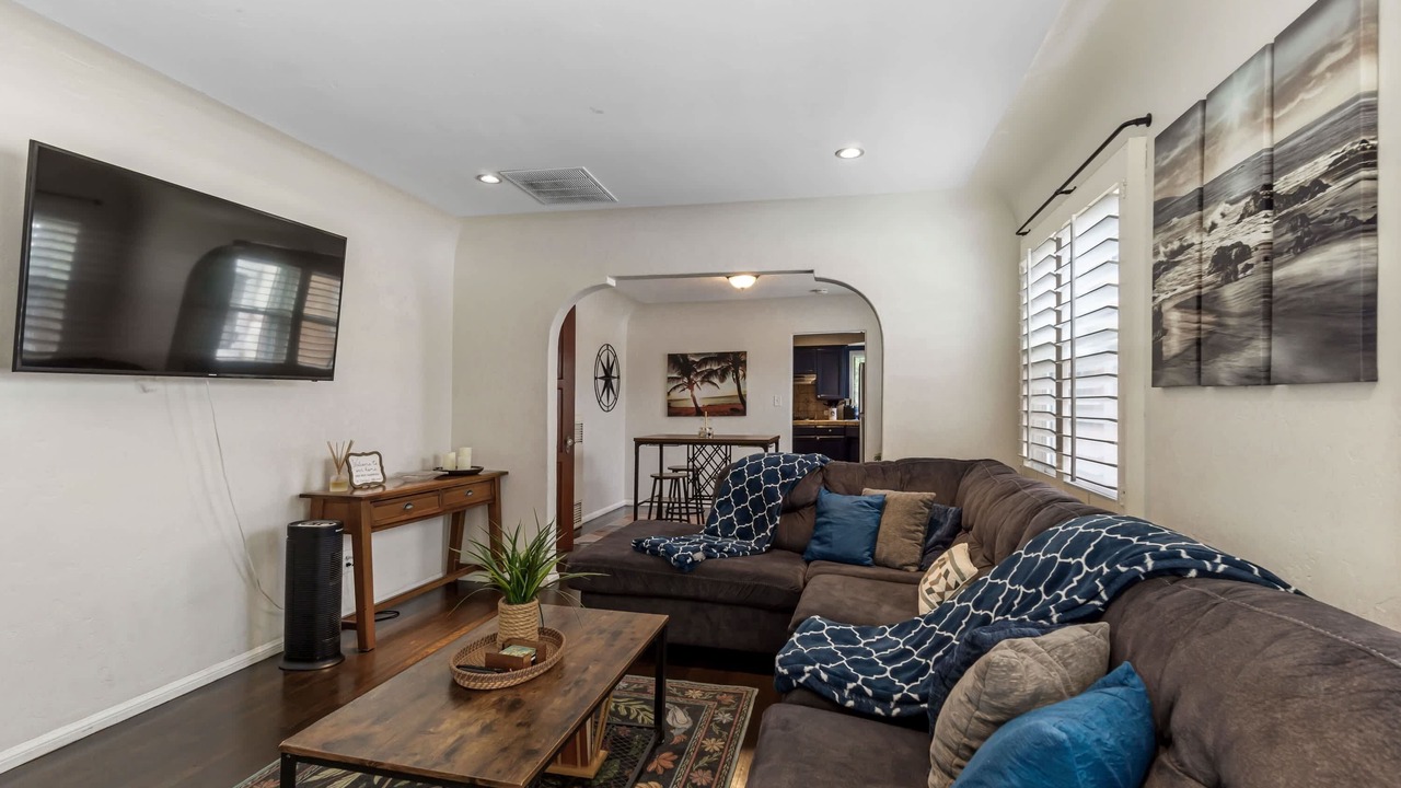 Photo of Livingroom in Park West