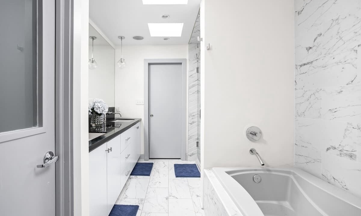 Photo of Bathroom in Fall Creek Place