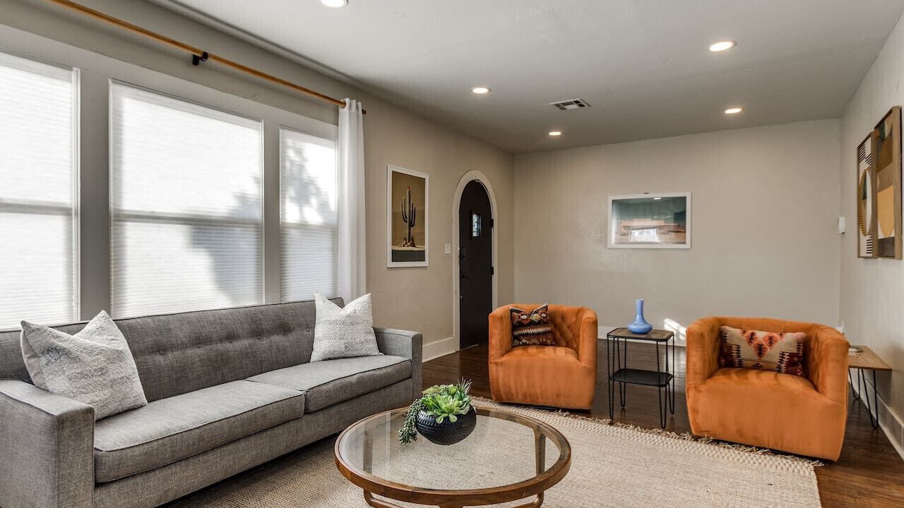 Photo of Livingroom in Central Oklahoma City