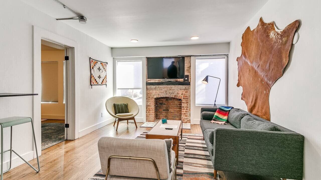 Photo of Livingroom in Central Oklahoma City