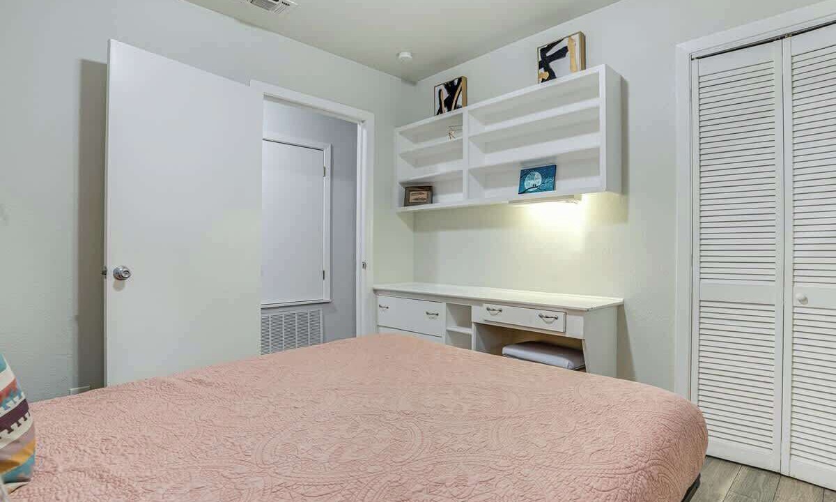 Photo of Bedroom in Shearer Hills - Ridgeview