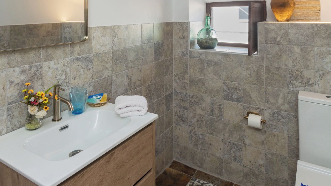 Photo of Bathroom in Ondara