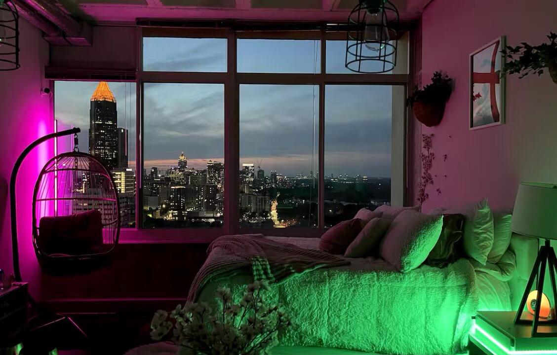 Photo of Bedroom in Peachtree Center