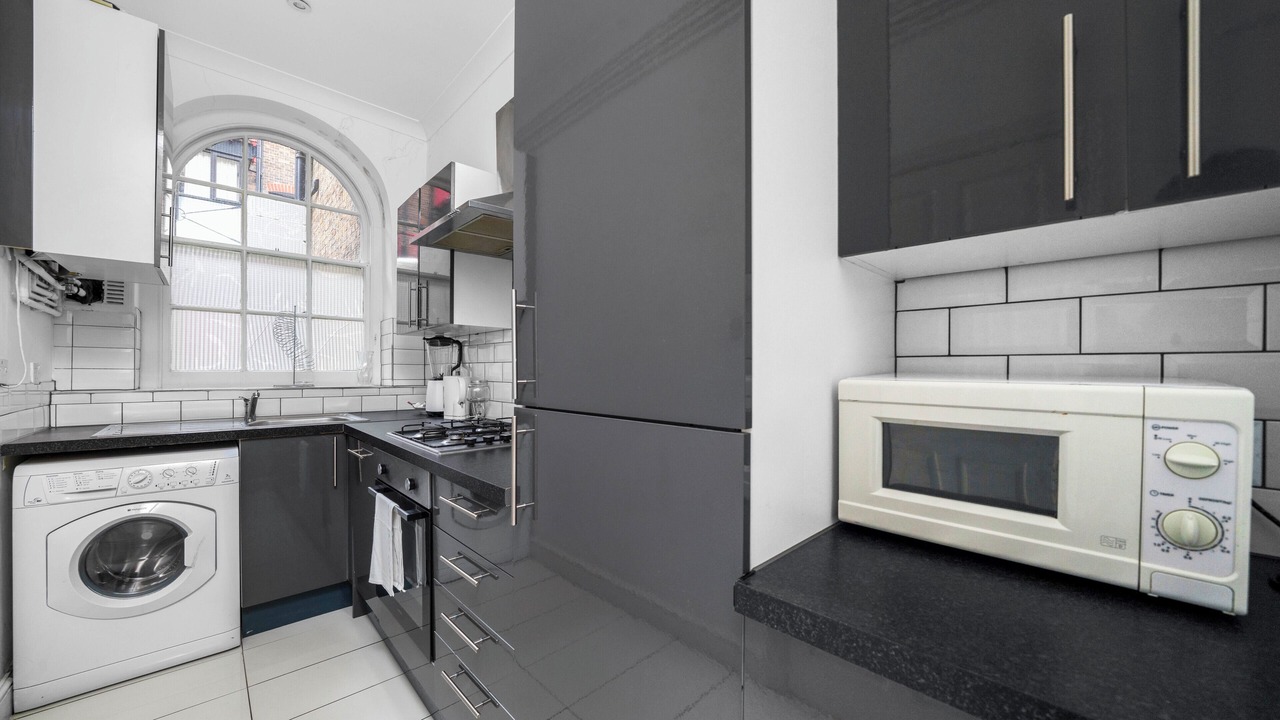 Photo of Kitchen in Canary Wharf