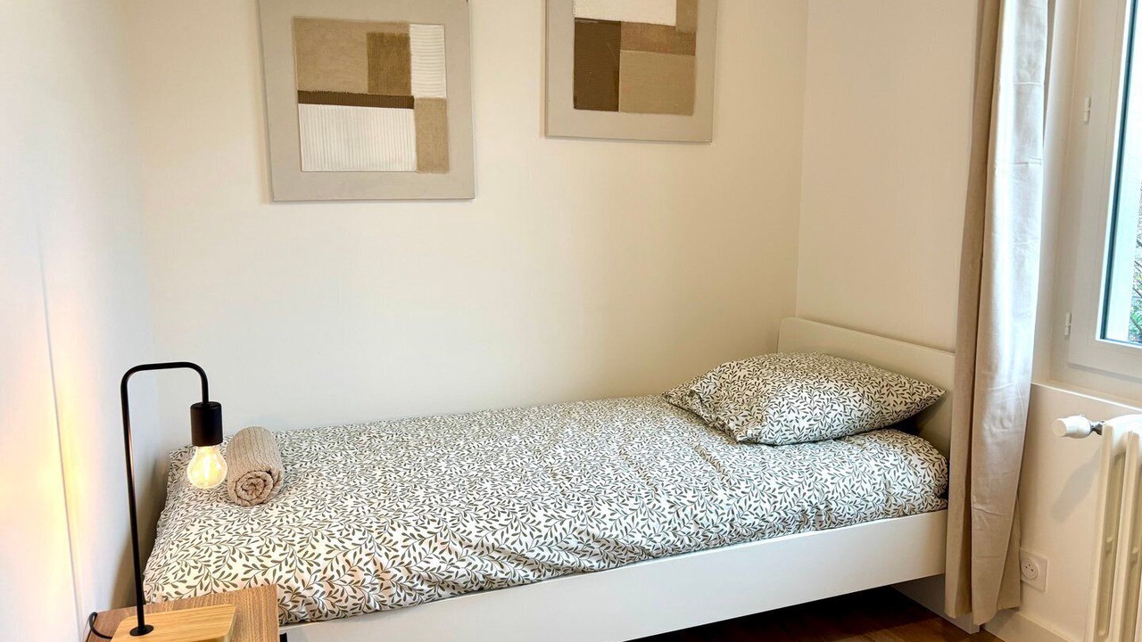 Photo of Bedroom in Sainte-Therese - Quineleu