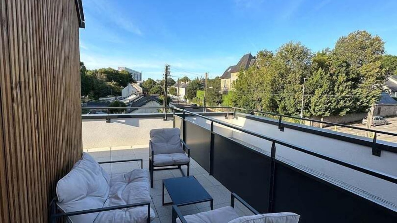 Photo of Outdoor in Contrie