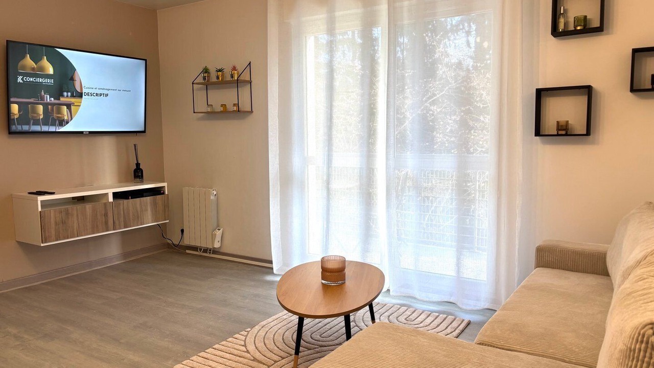 Photo of Livingroom in Les Longs Champs