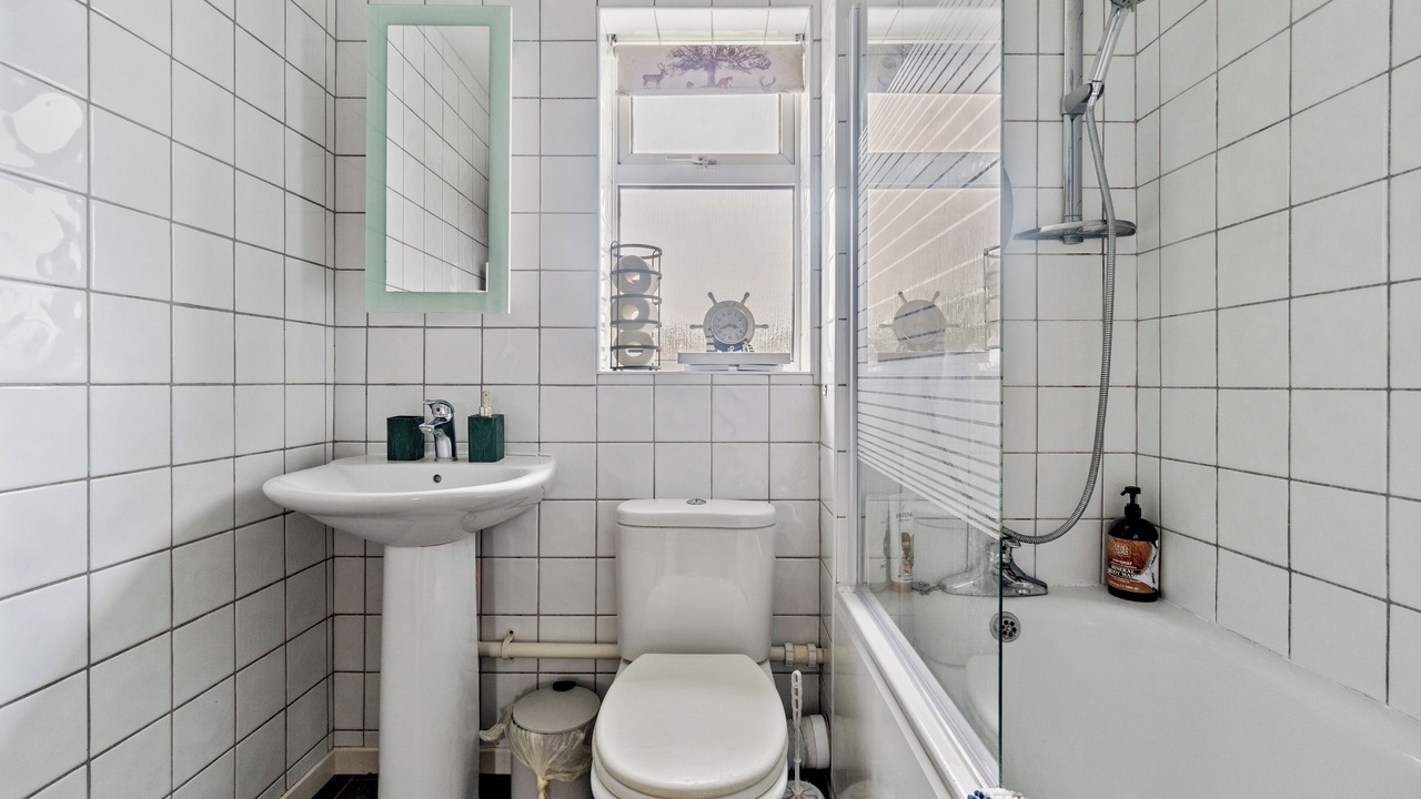 Photo of Others in Willesborough