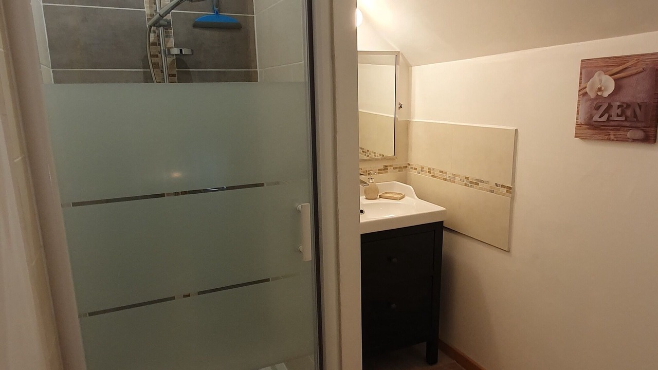 Photo of Bathroom in Chouze-sur-Loire