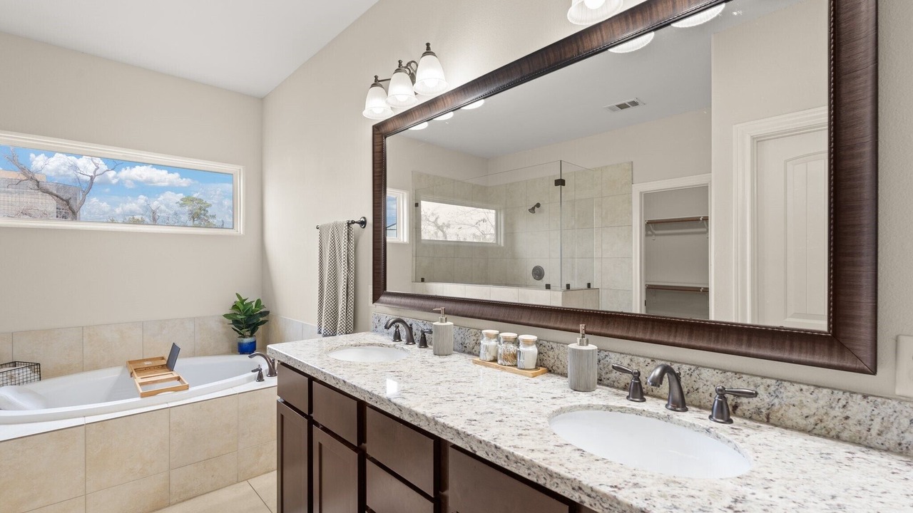 Photo of Bathroom in Shady Acres