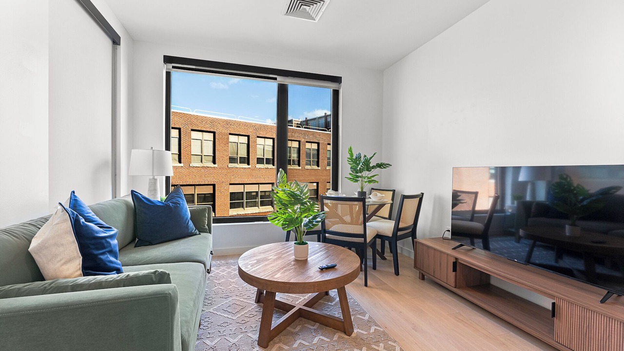 Photo of Livingroom in Fort Point