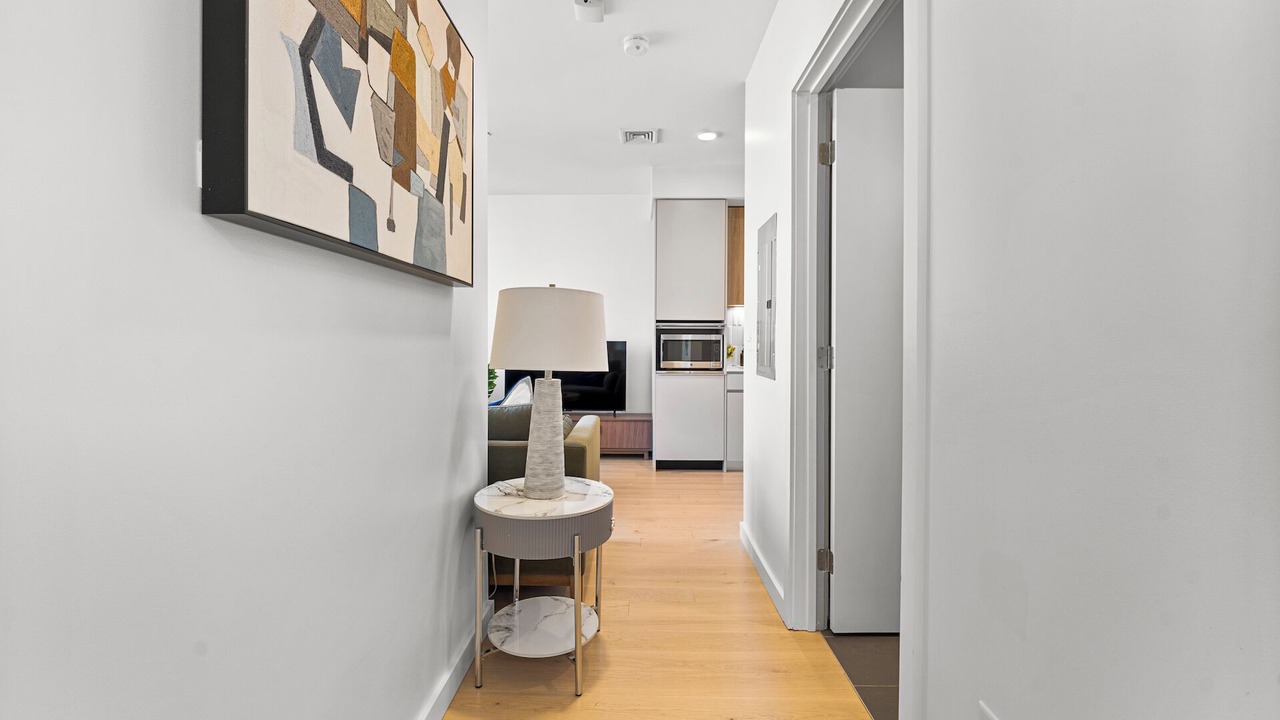Photo of Livingroom in Fort Point
