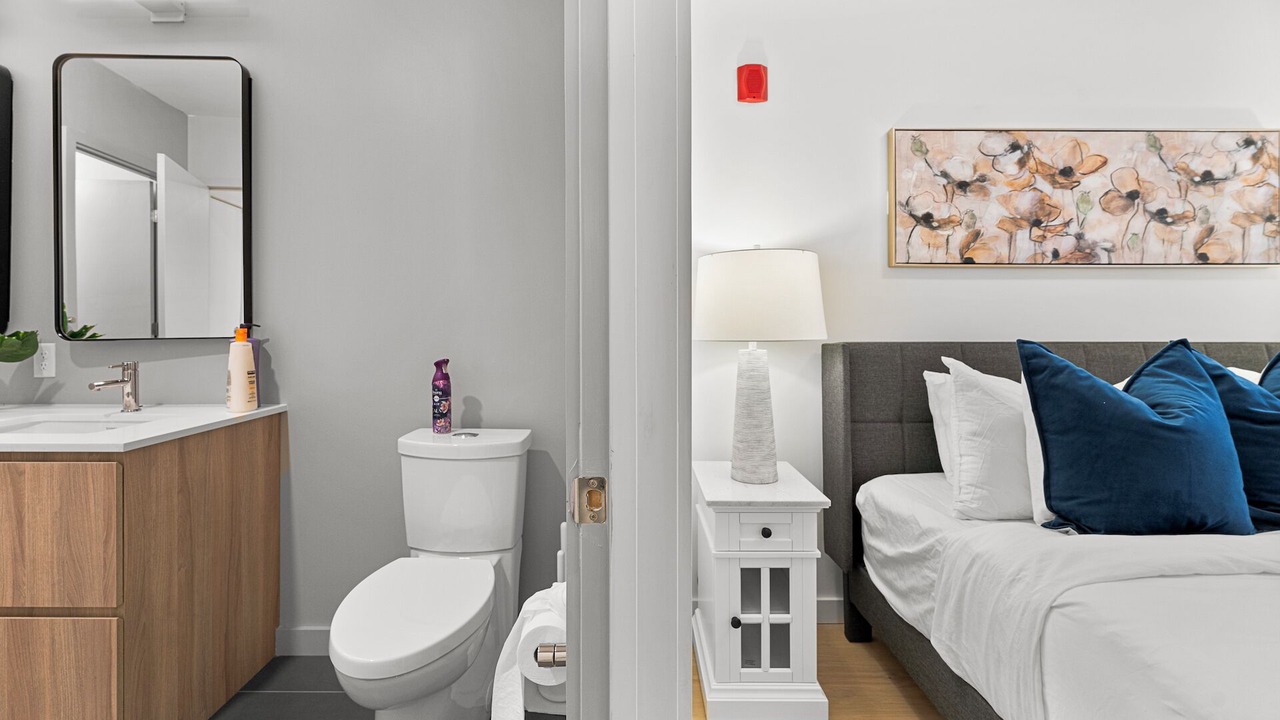 Photo of Bedroom in D Street - West Broadway