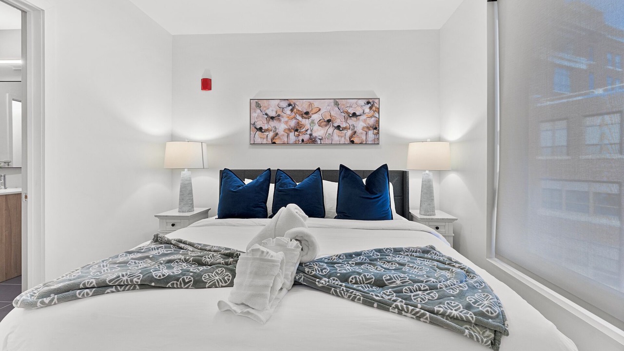 Photo of Bedroom in D Street - West Broadway