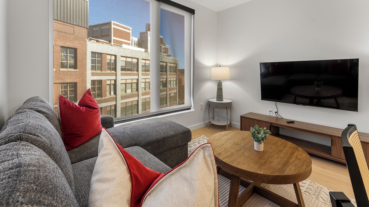 Photo of Livingroom in D Street - West Broadway