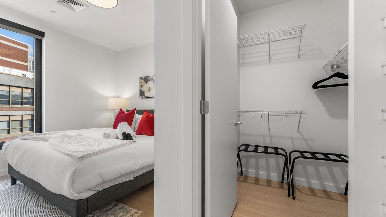 Photo of Bedroom in D Street - West Broadway