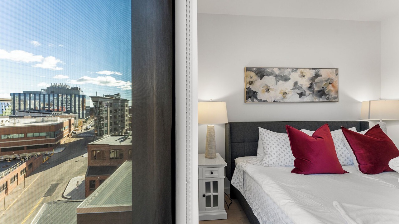 Photo of Bedroom in D Street - West Broadway