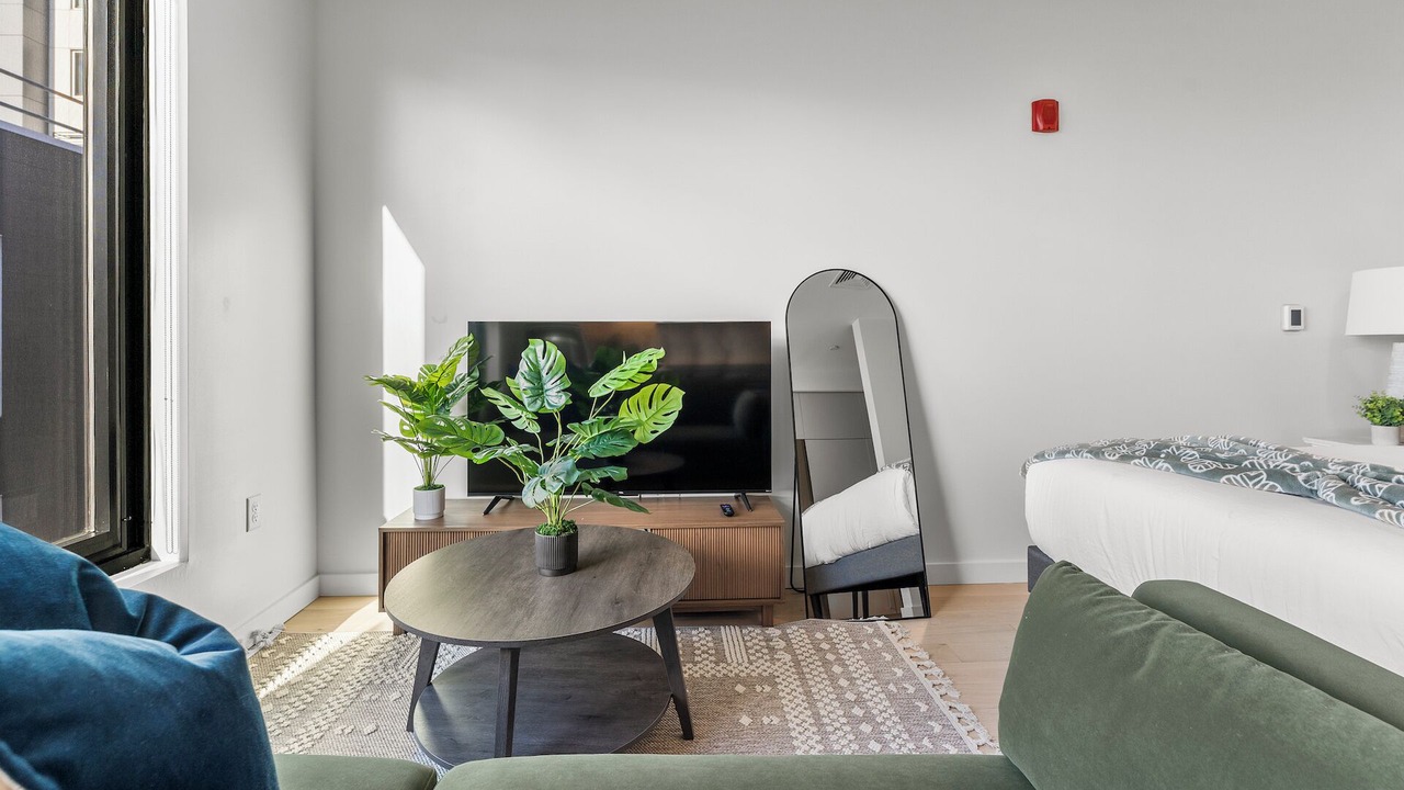 Photo of Bedroom in Seaport District